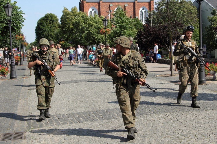 VI Odyseja Historyczna - parada w Kutnie