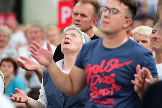 Jezus na Stadionie cz. 2