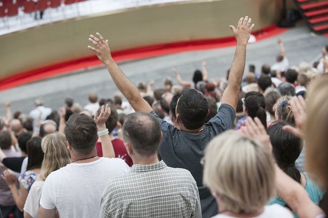 Jezus na Stadionie cz. 3