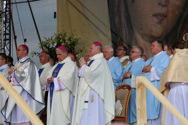 Jubileuszowy hołd dla MB Rychwałdzkiej