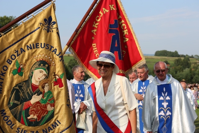 Jubileuszowy hołd dla MB Rychwałdzkiej - cz. 2