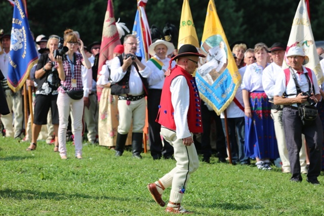 Jubileuszowy hołd dla MB Rychwałdzkiej - cz. 2