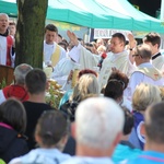 70. Pielgrzymka Rybnicka - dzień drugi - Msza św. w Górnikach