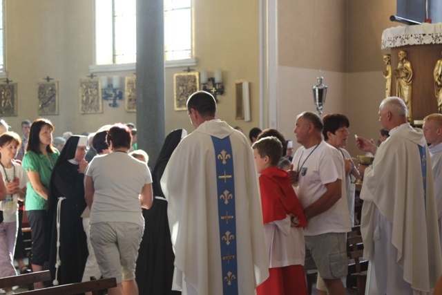 14. Pielgrzymka Dekanatu Czechowickiego w drodze na Jasną Górę