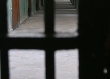 Iran: uwolniono więzionego chrześcijanina