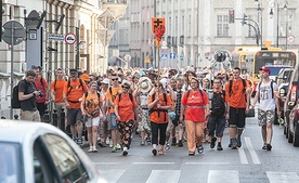 – Musicie być stróżami poranka waszej młodości: entuzjazmu i pięknych ideałów, których nie można porzucić, ulegając presji relatywnego świata – żegnał pielgrzymów metropolita warszawski