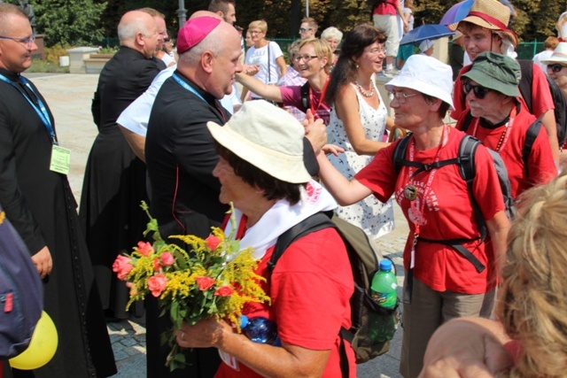 Powitanie pielgrzymów bielsko-żywieckich A.D. 2015 - cz. 1