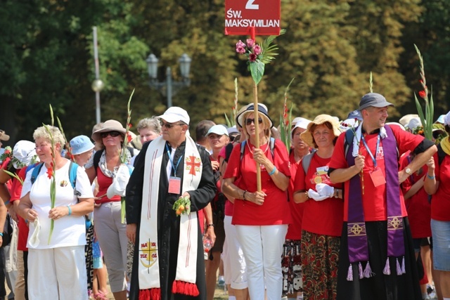 Powitanie pielgrzymów bielsko-żywieckich A.D. 2015 - cz. 2