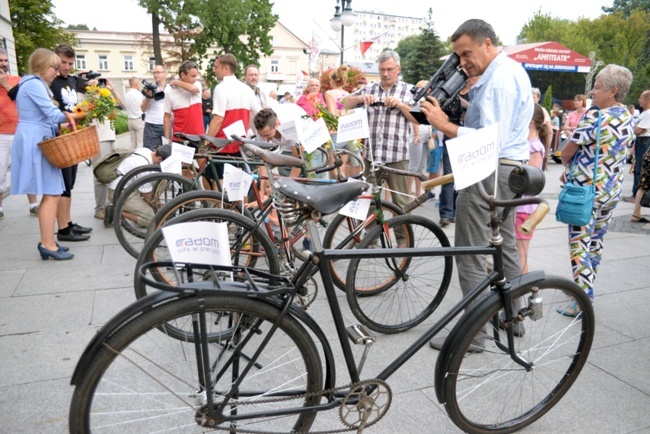 Rajd z okazji 130 lat rowerów w Radomiu