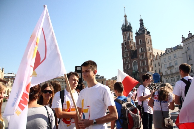 Klip ŚDM na Rynku Głównym - cz. 1