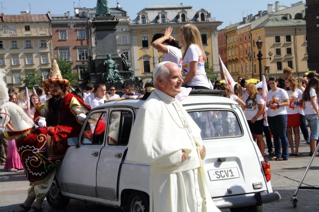 Klip ŚDM na Rynku Głównym - cz. 2