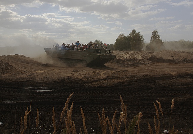 Zlot Pojazdów Militarnych