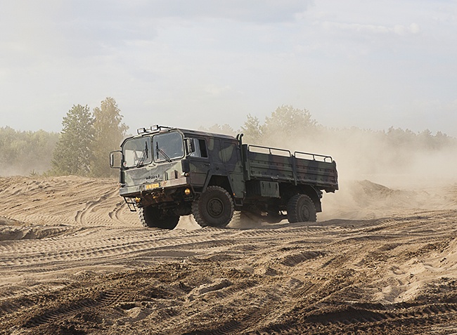 Zlot Pojazdów Militarnych