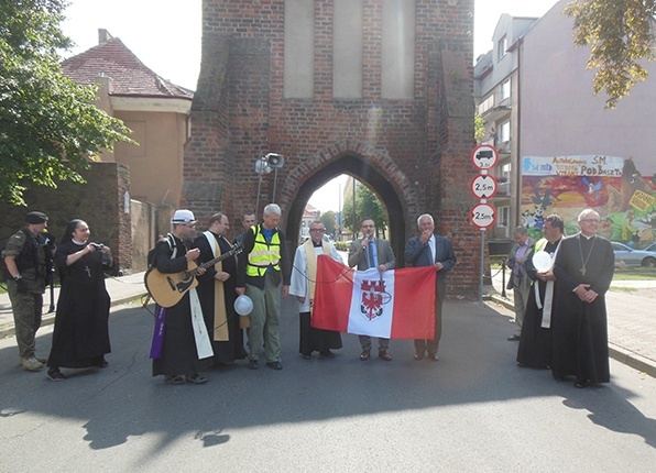 Wejście pielgrzymki do Myśliborza