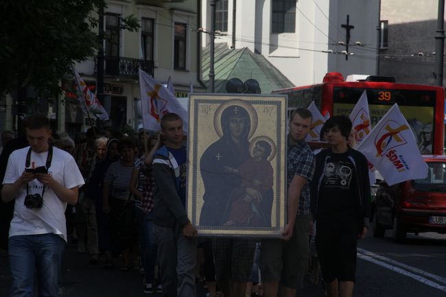 Maryja i krzyż