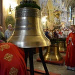 Poświęcenie dzwonów w Głogówku