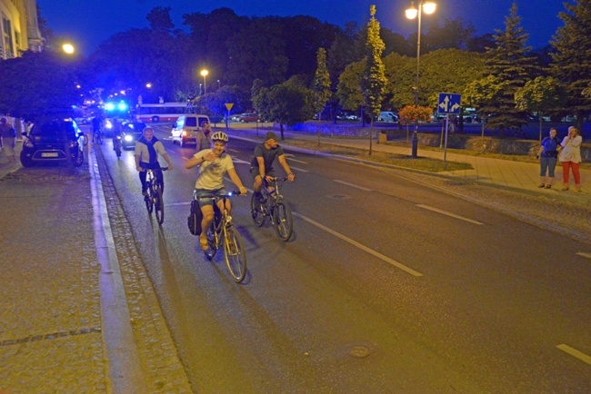 Pierwszy ŚDM-owy nightskating w Radomiu