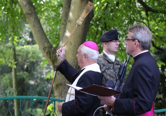 Odsłonięcie tablicy poświęconej Niezłomnym Żolnierzom - Sybirakom