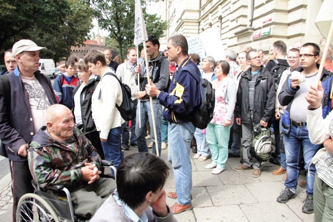 Pikieta w obronie Narodowego Programu Zdrowia Psychicznego