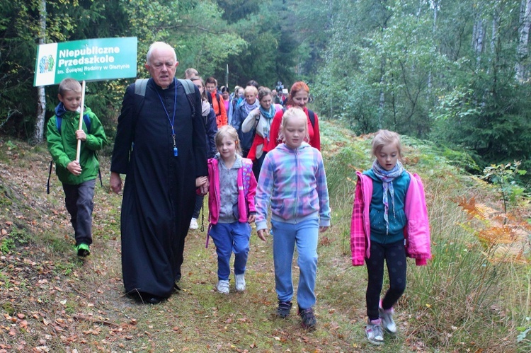 Pielgrzymka Katolickiego Zespołu Edukacyjnego do Gietrzwałdu