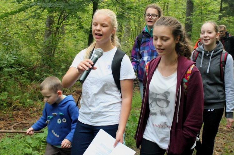 Pielgrzymka Katolickiego Zespołu Edukacyjnego do Gietrzwałdu