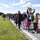 Uchodźcy nadchodzą - polscy biskupi reagują