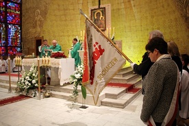 Msza św. w intencji "Solidarności w kościele parafii św. Wawrzyńca w Sochaczewie