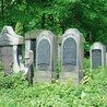 Cmentarz żydowski przy  ul. Poniatowskiego w Gliwicach