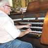  Alfred Bączkowicz przy organach