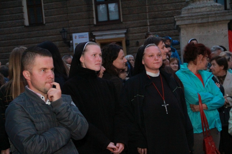 Wieczór uwielbienia w Tarnowie