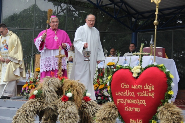 Dożynki w Trąbkach Wielkich 