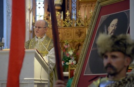 Mszy św. przewodniczył ks. prał. Edward Poniewierski, kanclerz Kurii Biskupiej