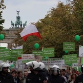 Milcząca manifestacja w Berlinie