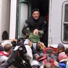 Tłumy migrantów napływają do Austrii