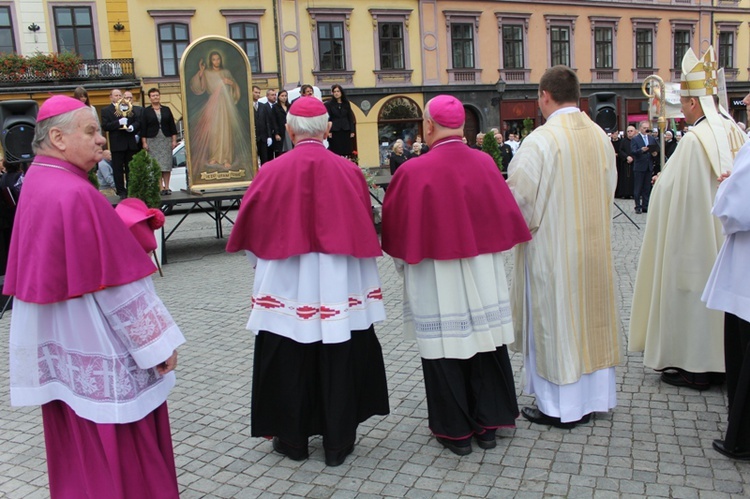 Obraz Jezusa Miłosiernego już przyjechał do Cieszyna! - cz. 1