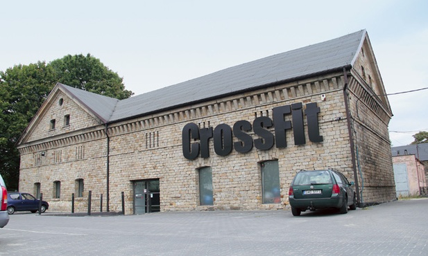 Stary folwark Tiele-Wincklerów do dziś stoi w Katowicach. Na fotografii  jego odnowione skrzydło