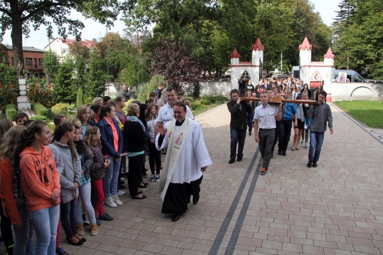 Symbole ŚDM w Krośniewicach