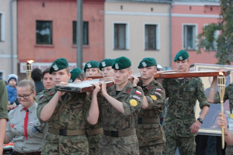 Symbole ŚDM w Żychlinie