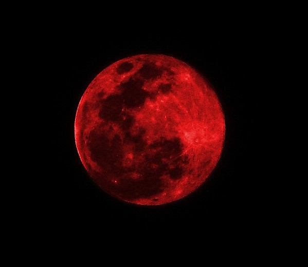 Krwawy Księżyc