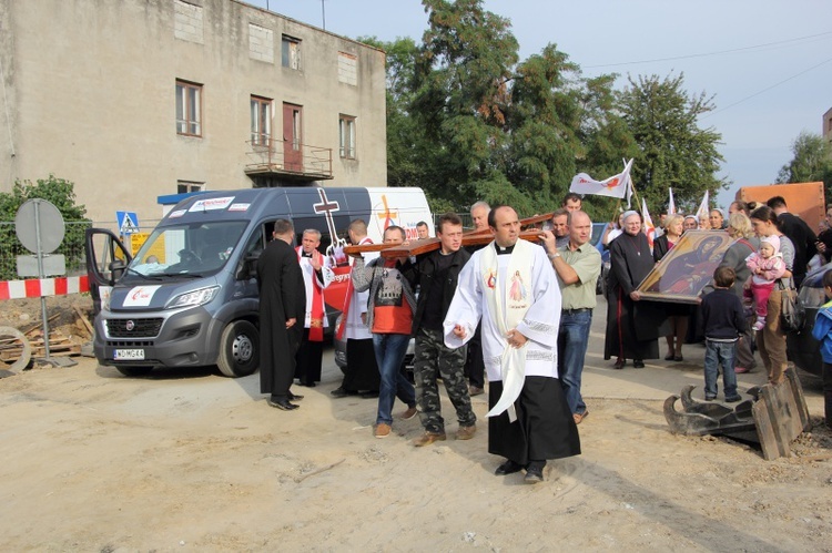 Symbole ŚDM w Domu Kapłana Seniora