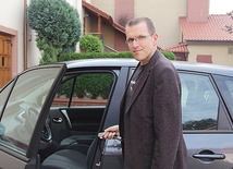  Jarosław Szydłak jest mężem i ojcem. Należy do Domowego Kościoła w Rumi