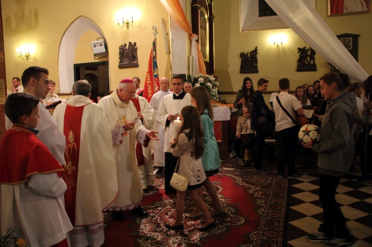 Symbole ŚDM w Nowym Mieście nad Pilicą