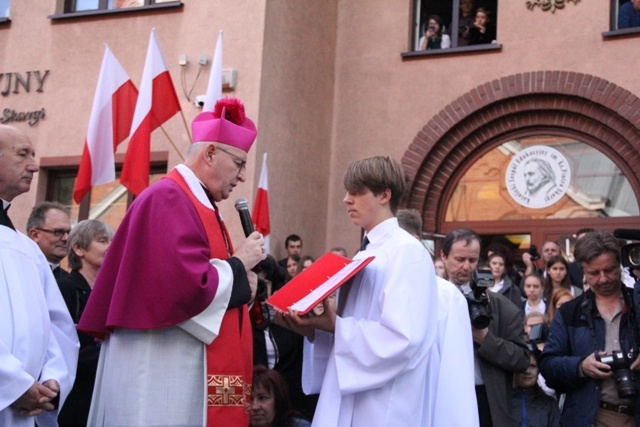 Pomnik "Inki" stanął na Woli