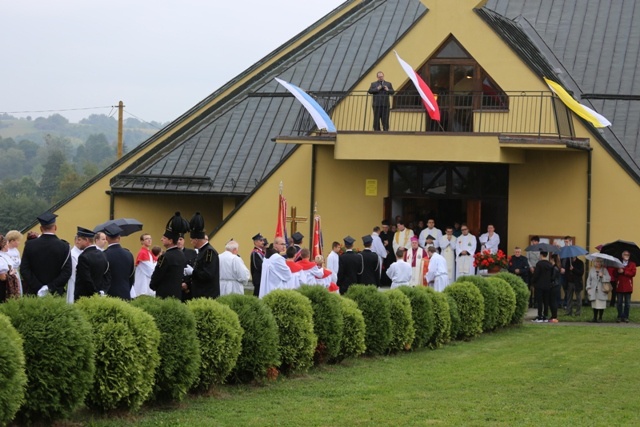 Znaki Bożego Miłosierdzia w Cieszynie-Kalembicach