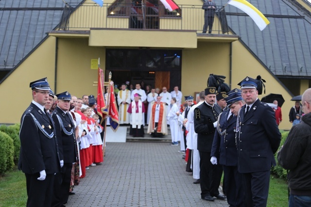 Znaki Bożego Miłosierdzia w Cieszynie-Kalembicach