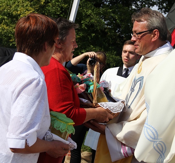 Żywy Różaniec w Rokitnie