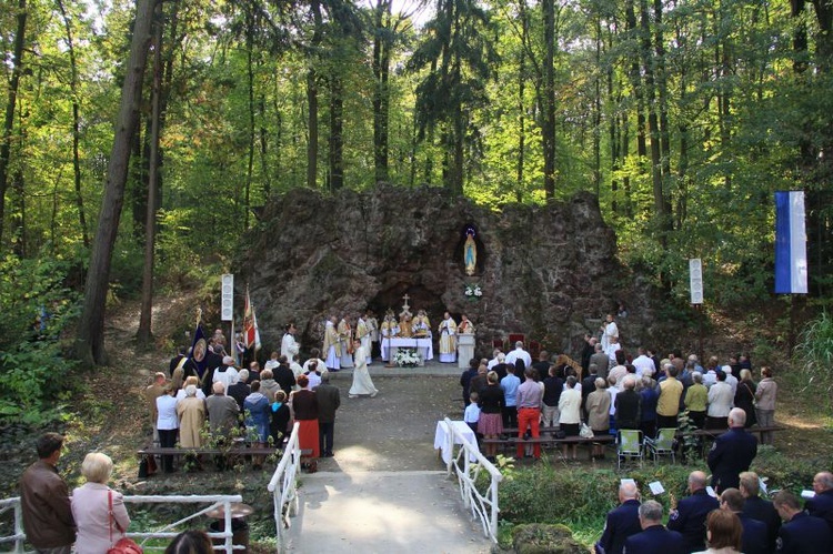 Zakończenie Roku Prymasowskiego w Prudniku Lesie