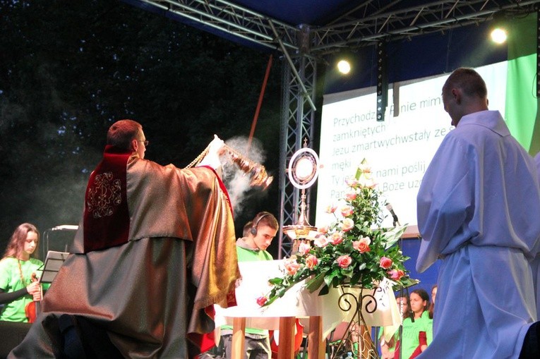 Punktem kulminacyjnym Rabanu było uwielbienie