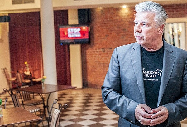  – W tym teatrze jest duch.  Nawet jeśli ja polegnę, on będzie walczył dalej – zapewnia  dyrektor