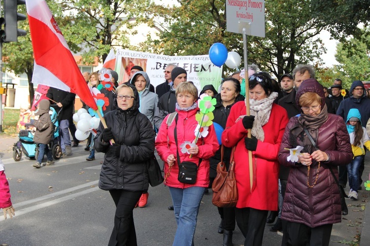 VII Diecezjalny Marsz dla Życia i Rodziny w Brzesku